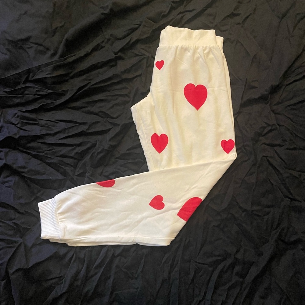 Chaser sweats, white with red hearts. Size Small